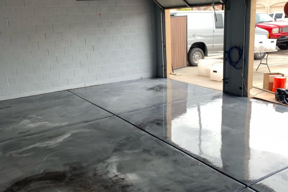 10_mettalic_epoxy_garage